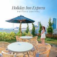 🌴 Holiday Inn Express Pattaya Central