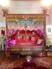The Splendor of a Peranakan Mansion ✨