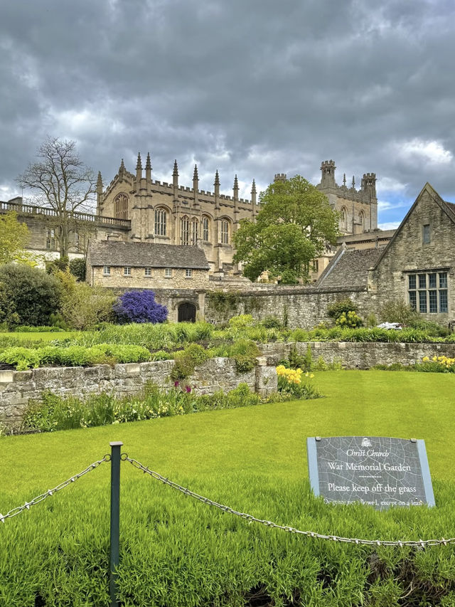 Exploring Oxford University: A Journey Through History and Prestige