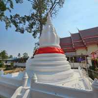 วัดเสาธงทอง เกาะเกร็ด