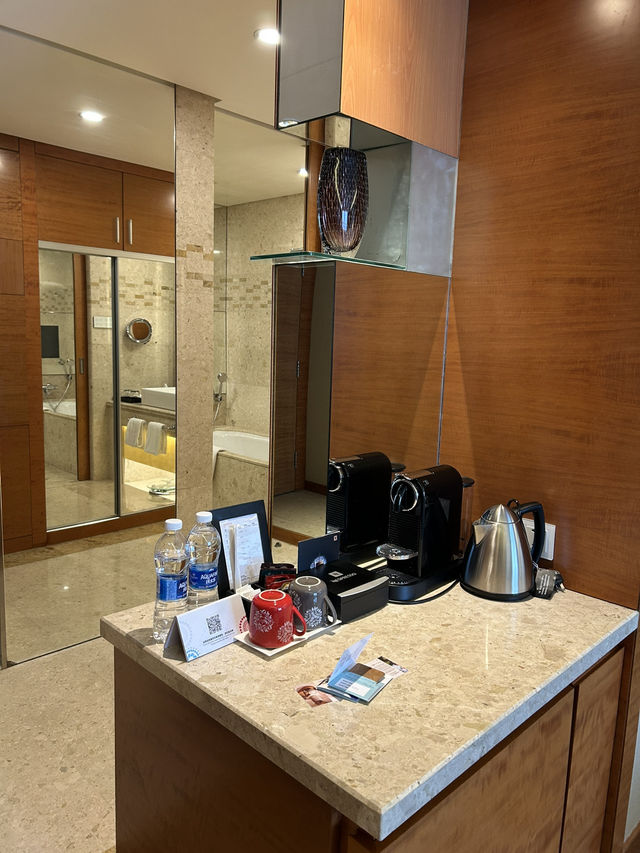 Swissotel Foshan, an Oasis in the City 