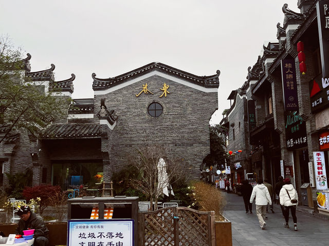 **親遊桂林靖江王府：歷史與文化嘅完美結合！** 🏰
