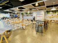 Food City at Avenue K: A Feast for the Senses