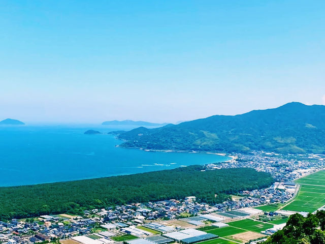 唐津湾と虹の松原を一望！絶景ドライブスポット🚗✨