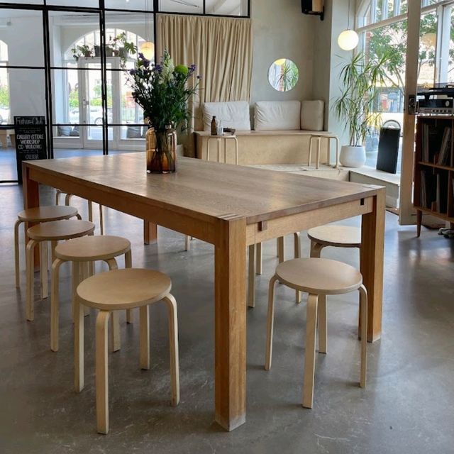 A brilliant spot for coffee & bite
