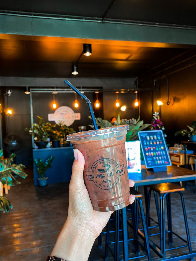 ออน เดอะ เวย์ คาเฟ่ สูงเม่น 🌳