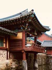 Step Back in Time: Experience the Beauty of Spring at Suncheon Nakan-eupseong! 