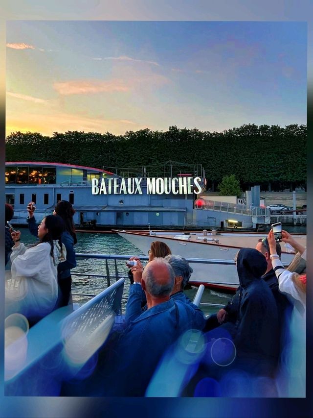 Seine River Cruise, literally a romantic and unforgettable experience. 