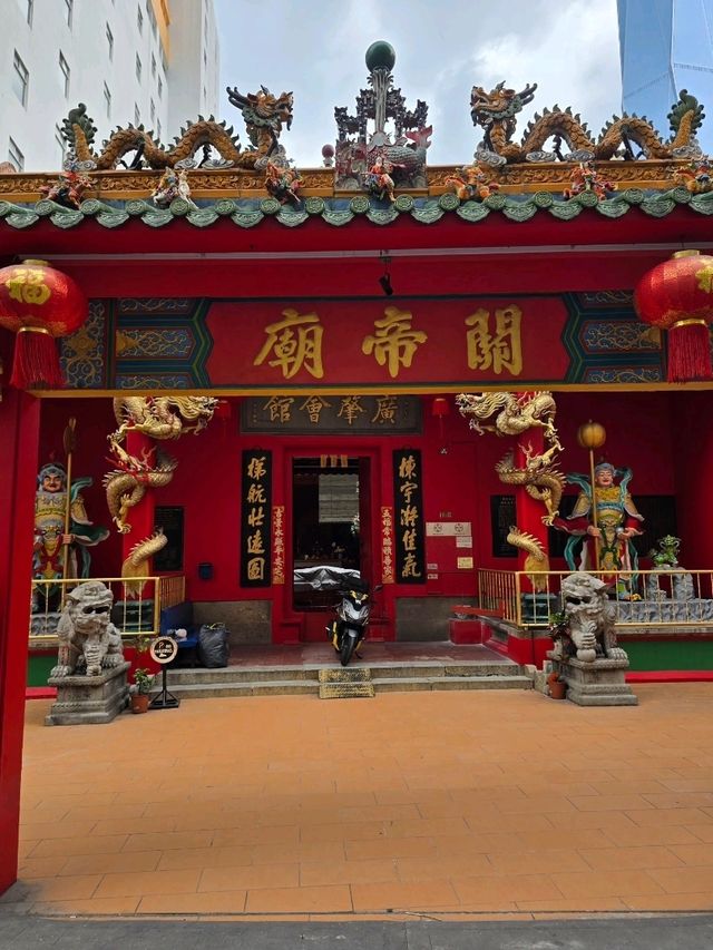 Temple and Kwong Siew Association China town