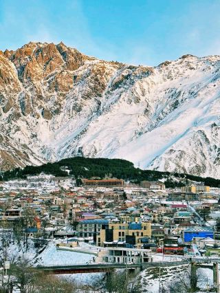 Travel Guide to Kazbegi, Georgia