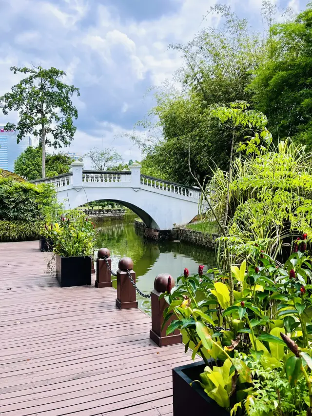 สวนพฤกษศาสตร์เปอร์ตานา: ตัวอย่างพื้นที่สีเขียวในเมืองที่ยั่งยืน