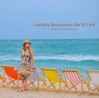 ร้านอาหารและคาเฟ่ ริมทะเลขนอม