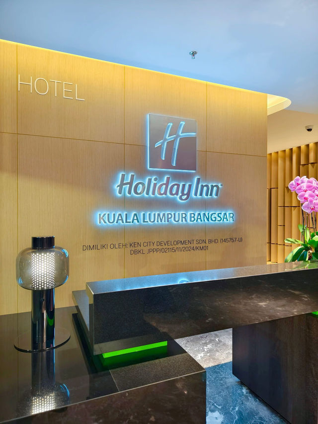 “Holiday Inn Kuala Lumpur Bangsar — Urban Comfort at the Heart of KL’s Vibrant Lifestyle Hub”
