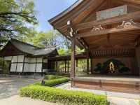 武田神社の能舞台で感じる歴史と伝統の美