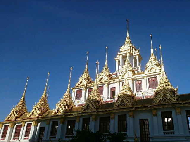 ชม..โลหะปราสาท วัดราชนัดดาราม
