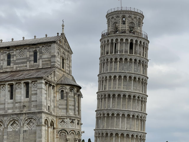 Leaning Tower of Pisa: Italy’s Most Iconic Tilt with Timeless Charm