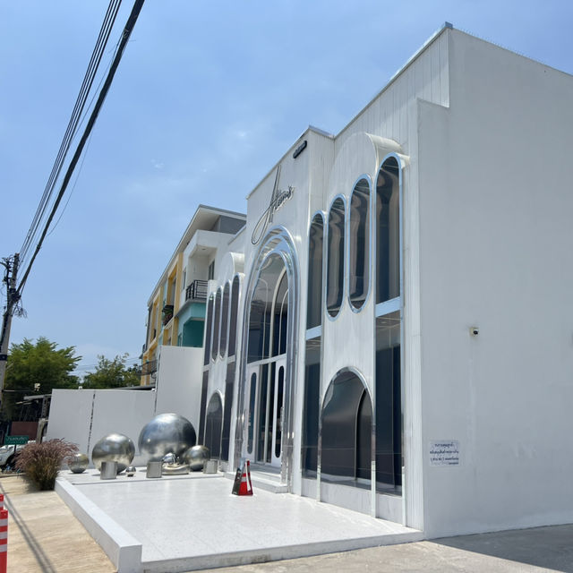 Artemis Cafe 