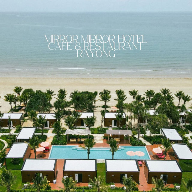 Mirror Mirror Hotel Cafe & Restaurant Rayong