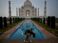 The Timeless Beauty of the Taj Mahal: A Journey to Eternal Love
