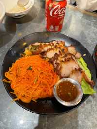TUK TUK BOAT NOODLE 
