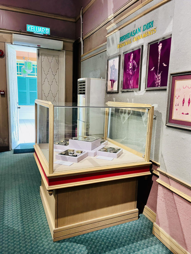 Islamic Heritage Museum Kuching: Unveiling the Rich Legacy of Muslim Culture