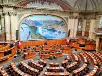 聯邦宮 Bundeshaus，參觀瑞士聯邦政府與議會所在。