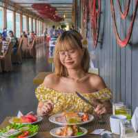 Welcome World Beachfront ที่พักบรรยากาศดีริมทะเล