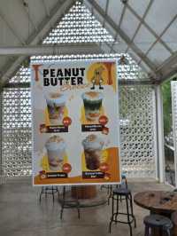 กาแฟห๊อม & อร่อย เมืองกาญ