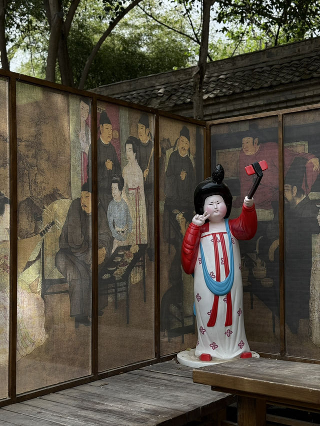 An alternative to Shaanxi History Museum