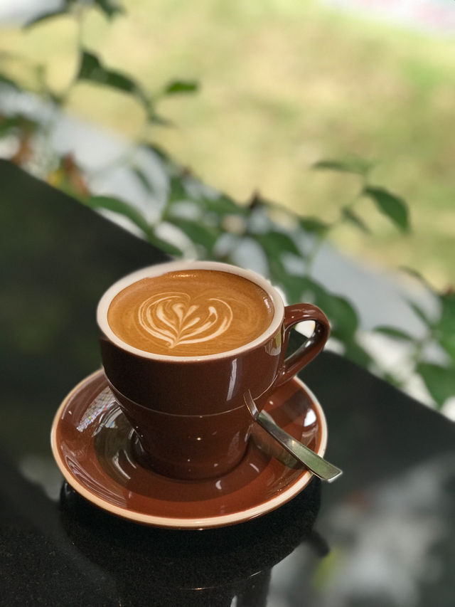 A Memorable Sip & Bite in Singapore
