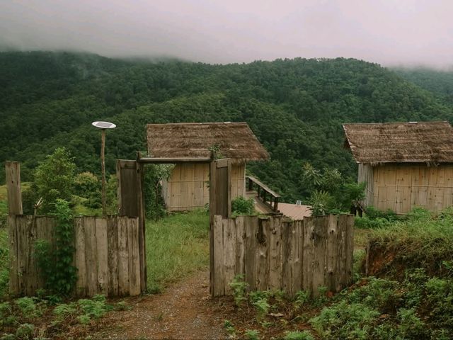 ขับรถเที่ยวหน้าฝน… ชมวิวถนนลอยฟ้า​ 