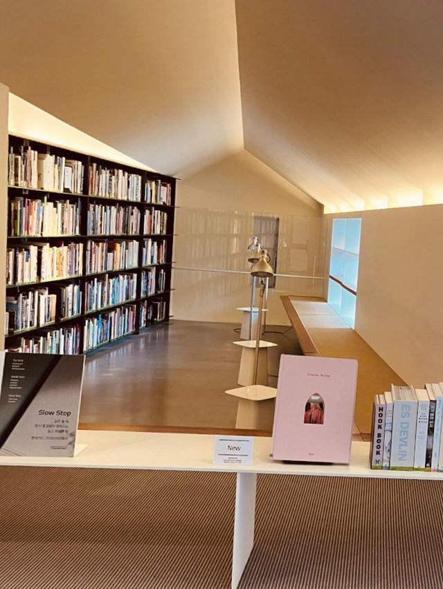 A Haven for Creative Minds at Hyundai Card Design Library in Bukchon