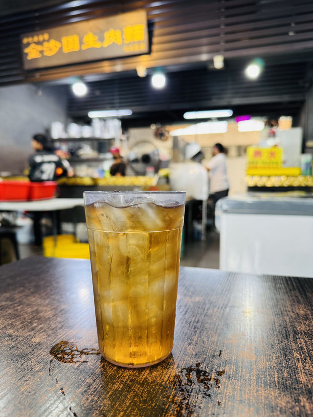 Where Locals Line Up for Pork Noodles