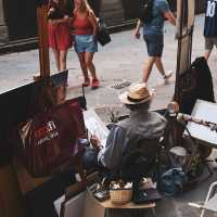 Florence | Turning the Pages of an Art Magazine While Wandering Florence's Streets! 🎨🇮🇹