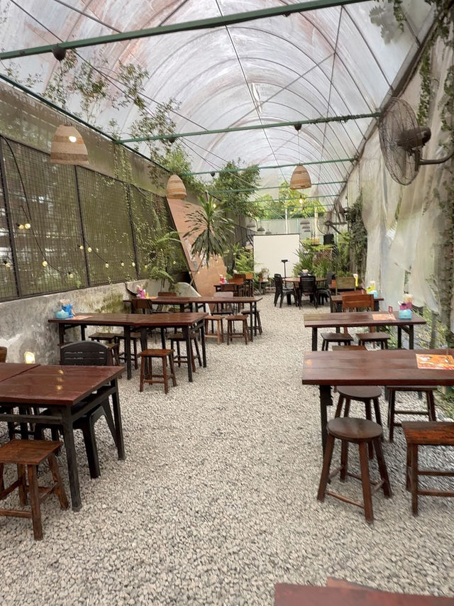 Spirited Away Atmosphere at this Greenhouse with Tasty Thai Food at Treasure Thai Horizon Hills