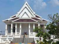พามาทำบุญไหว้พระ ขอพร วัดกู้ อ.ปากเกร็ด จ.นนทบุรี