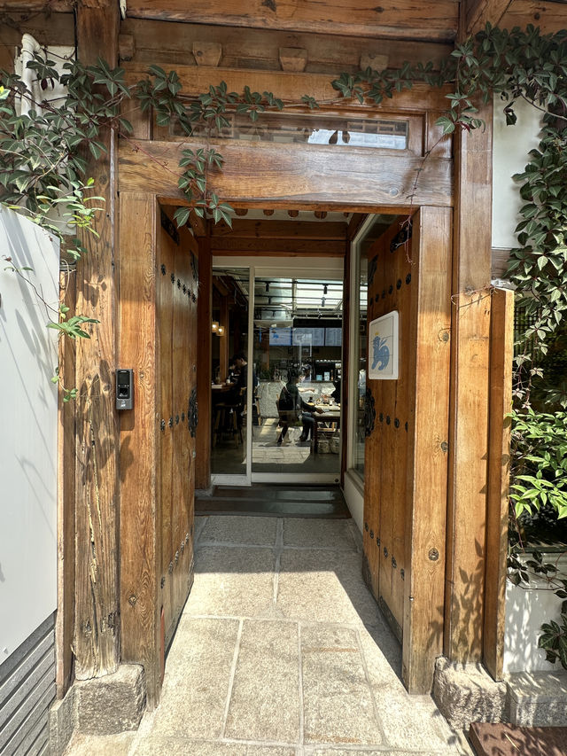 🌳 안국 숲 뷰 카페 후기 ☕️
