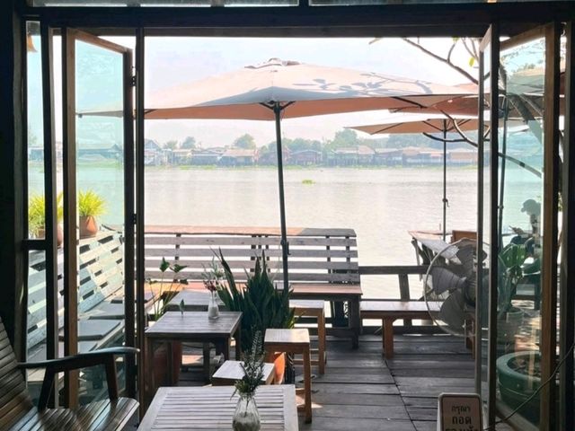 ☕️ร้านลับ[ที่ไม่ลับ]นั่งชิวล์ติดริมแม่น้ำเจ้าพระยา