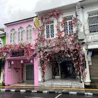 🌺 Strolling Through Timeless Phuket Old Town 🇹🇭