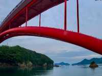 【赤い絆が海を渡る🌉親子大橋で“つながり”を感じる絶景旅】