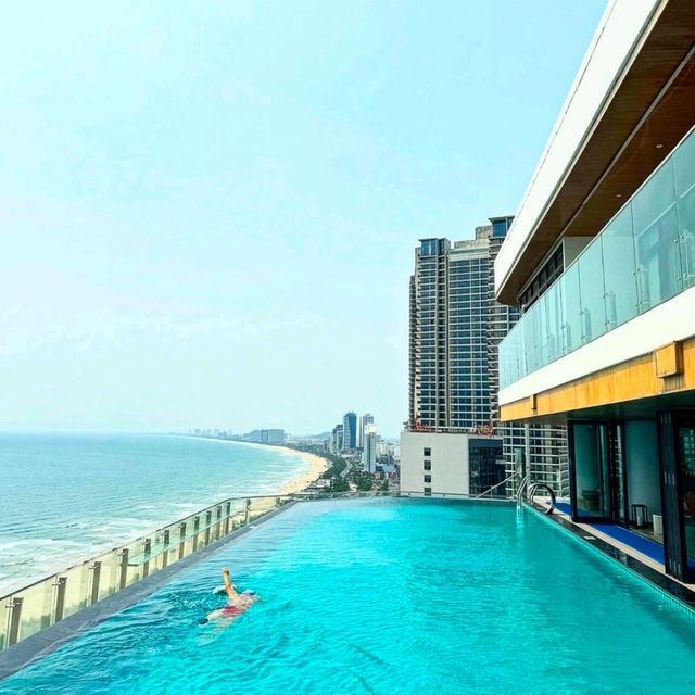 Radisson Hotel Danang에서 휴식을 취하고 여유를 만끽하세요