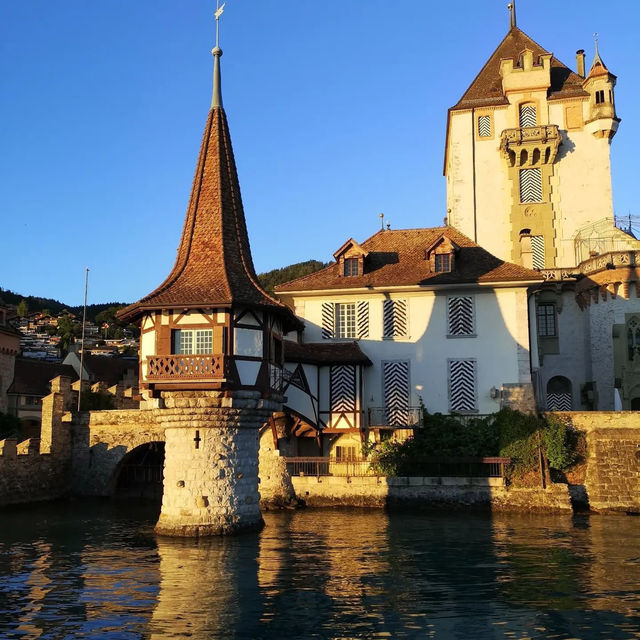 🏰✨ Summer Weekend at Oberhofen Castle: A Fairytale on Lake Thun 