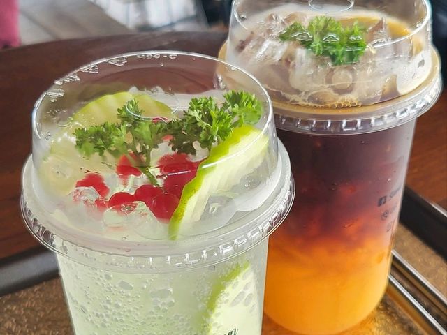 RAK NA’S COFFEE & TERRACE/悠閒享受曼谷郊區的田野風光