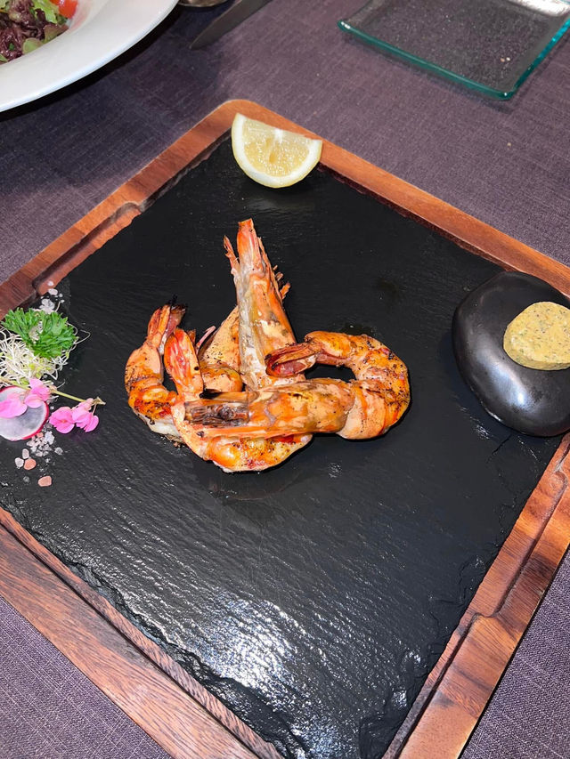 イソーレで味わう地中海×タイのクリエイティブ料理✨絶景と共に特別な夜を🍽️ #IsolePhuket #地中海料理