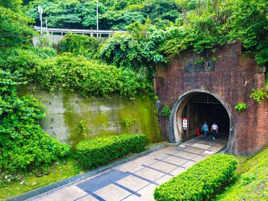 穿越百年隧道：舊草嶺隧道一日遊