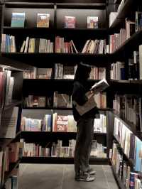 Bookstore Goals: Tsutaya Pavilion Bukit Jalil