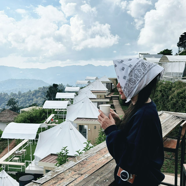 ให้เขาดูแลเธอ “ม่อนแจ่ม” 🏕️