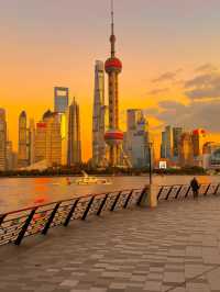 The Bund: A Timeless Stroll Along the Huangpu
