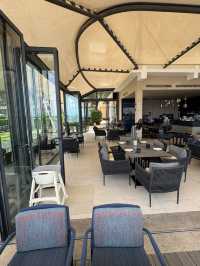 ชิลล์ริมทะเลที่ Luna Lanai หัวหิน วิวดี อาหารอร่อย