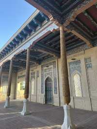 Discover the Hazrat Khizr Mosque in Samarkand, Uzbekistan 🇺🇿 